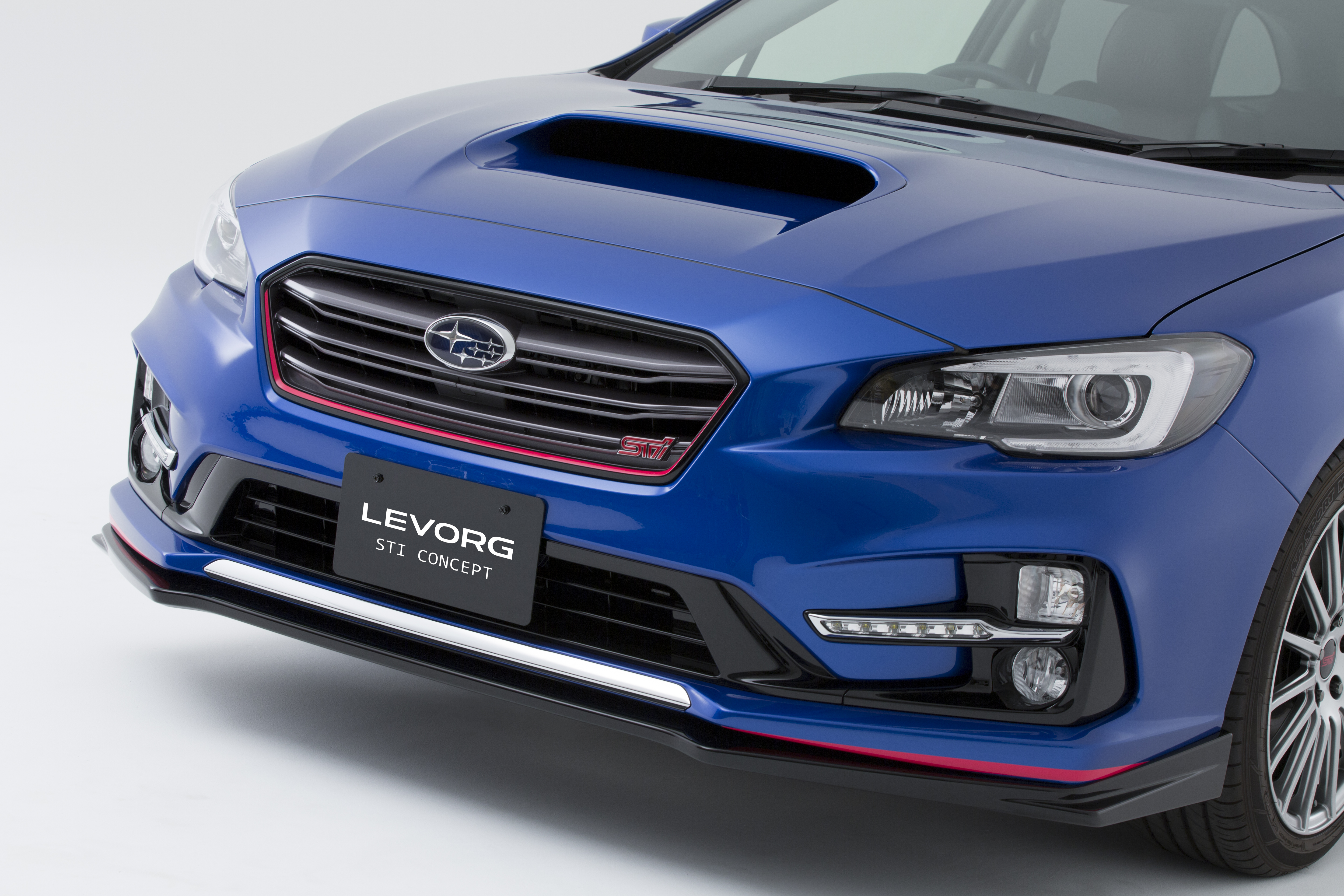 速霸陆《subaru levorg sti》&《xv hybrid sti》概念作品东京改装展