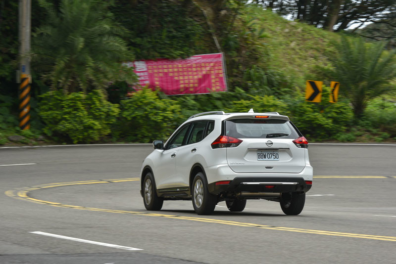 全能休旅再进化20年式nissan x-trail 2.0智行版北海岸试驾