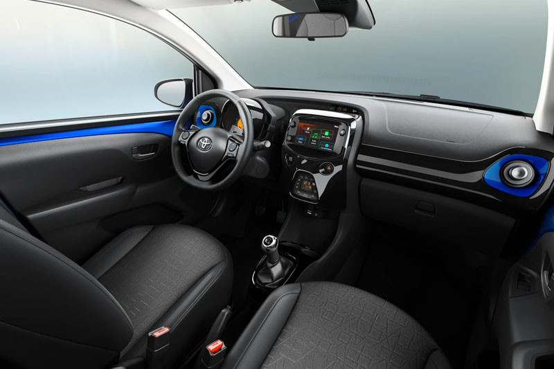 不装可爱《toyota aygo x-jbl》德国登场 除了好听更让你有型
