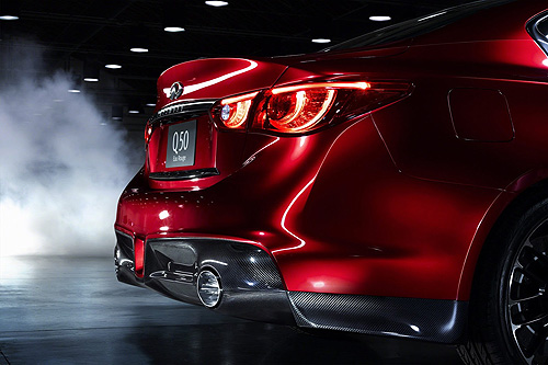 F1靈魂注入《Infiniti Q50 Eau Rouge》馬力上看500匹 F1靈魂注入《Infiniti Q50 Eau Rouge》馬力上看500匹