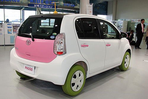 靜香的車車?《Toyota Passo》小改款口愛登場 靜香的車車?《Toyota Passo》小改款口愛登場