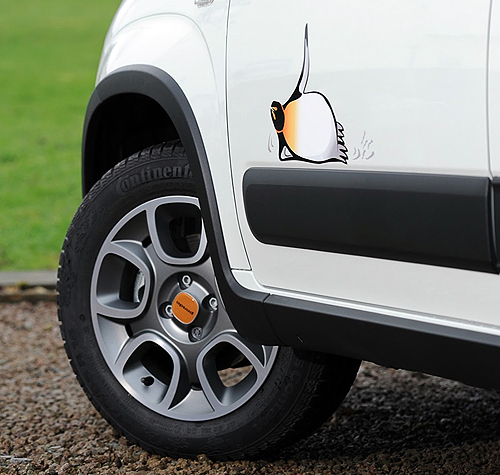 《Fiat Panda 4X4 Antarctica》當貓熊遇上企鵝會是什麼模樣? 《Fiat Panda 4X4 Antarctica》當貓熊遇上企鵝會是什麼模樣?