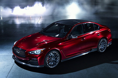 F1靈魂注入《Infiniti Q50 Eau Rouge》馬力上看500匹 F1靈魂注入《Infiniti Q50 Eau Rouge》馬力上看500匹