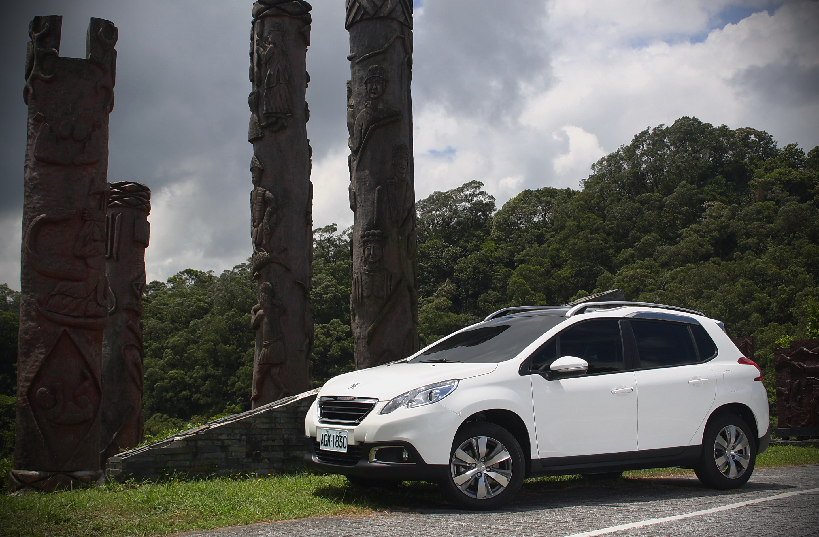 逆襲的跨界小獅王-《Peugeot 2008 1.6》 【靜態解析】 逆襲的跨界小獅王-《Peugeot 2008 1.6》 【靜態解析】