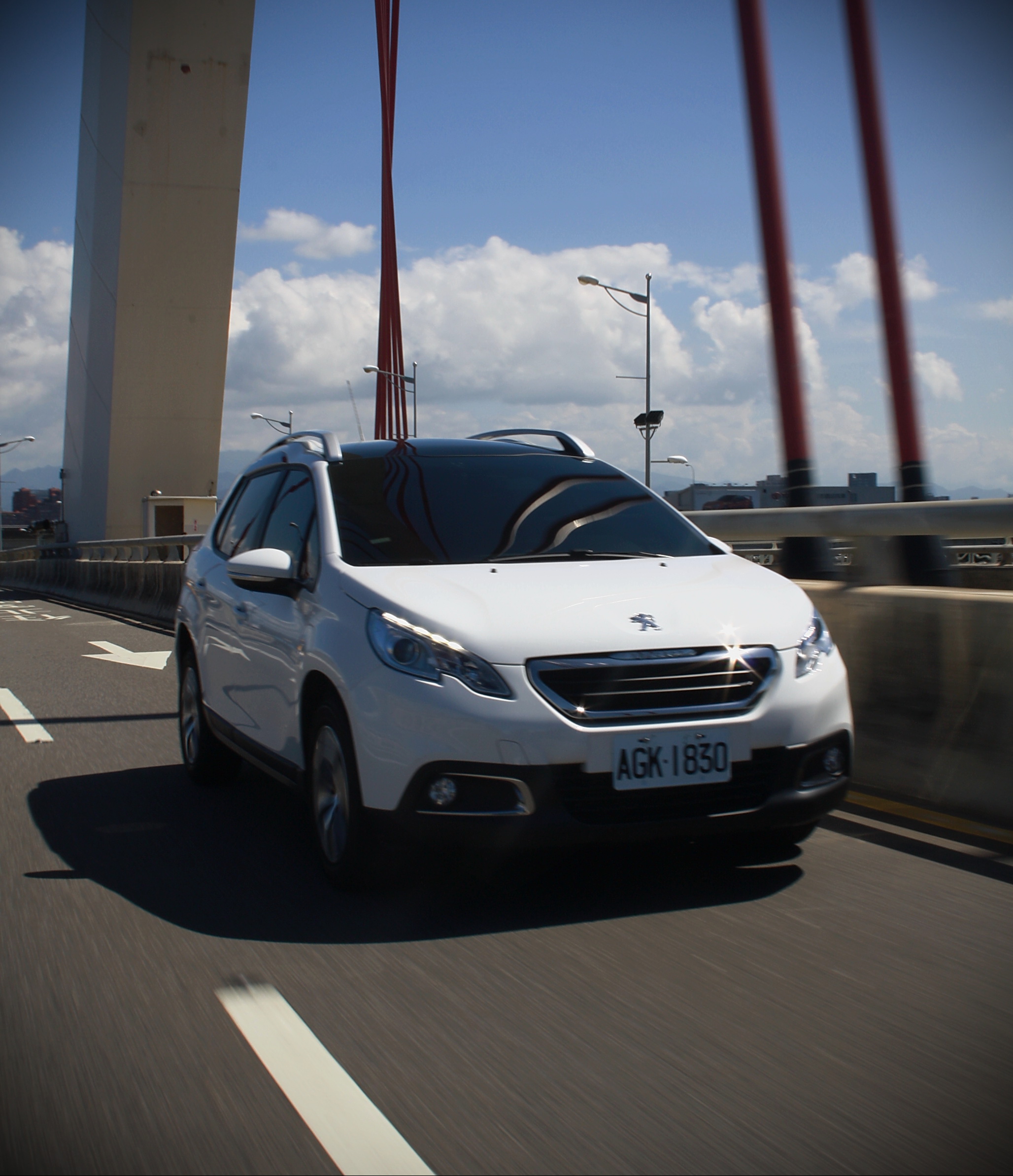 逆襲的跨界小獅王-《Peugeot 2008 1.6》 【動態測試】 逆襲的跨界小獅王-《Peugeot 2008 1.6》 【動態測試】