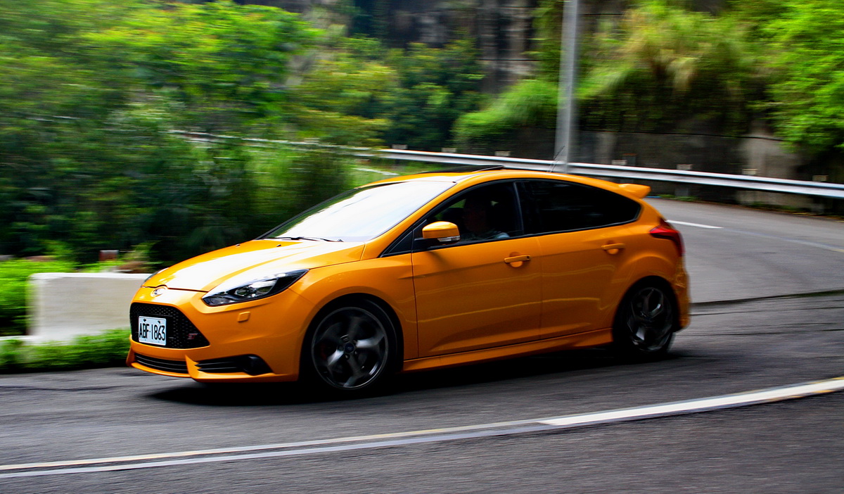 山路攻略之演出 《Ford Focus ST》限量登台-【熱血動態】 山路攻略之演出 《Ford Focus ST》限量登台-【熱血動態】