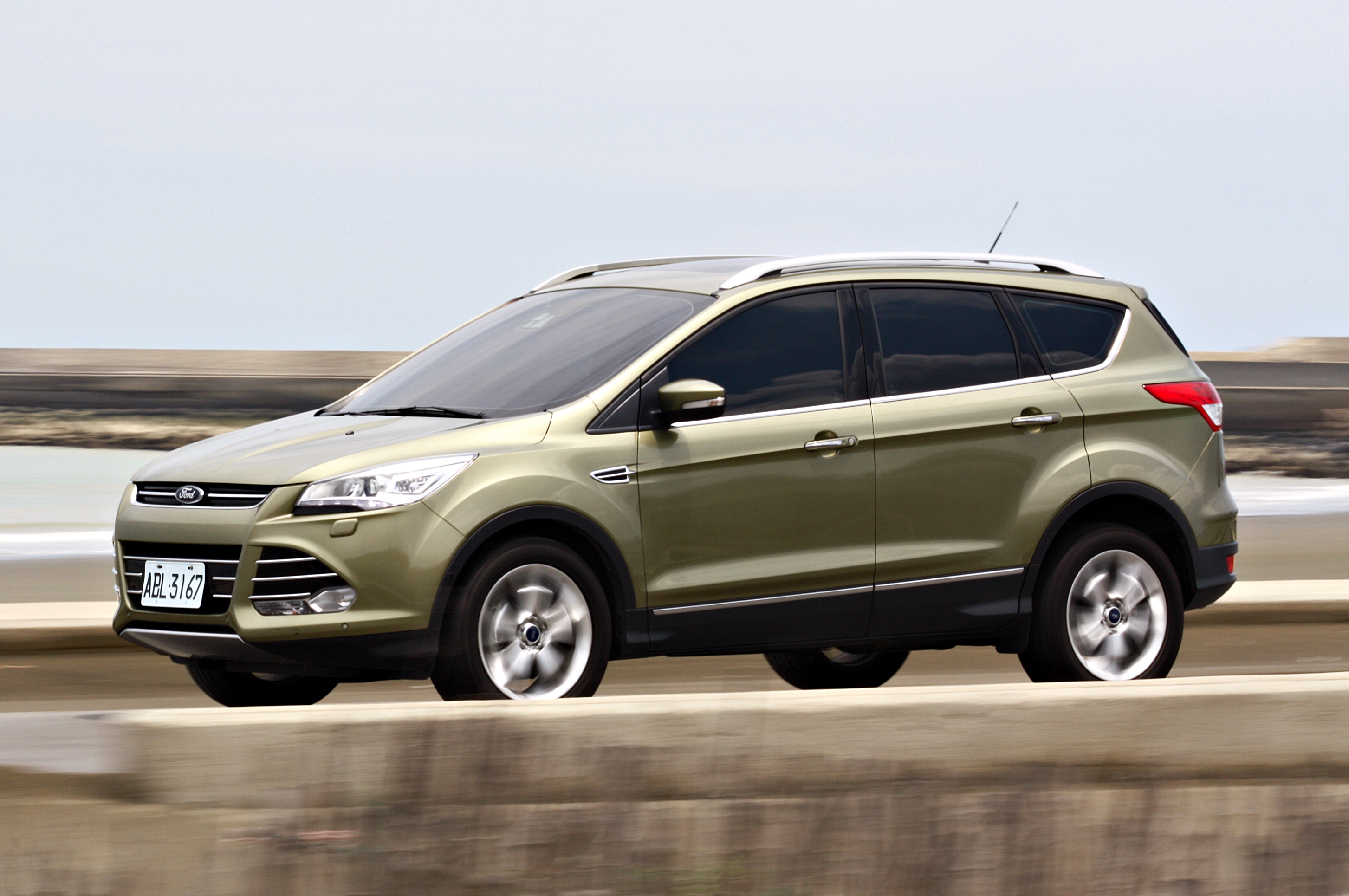 叫我運動酷哥《Ford Kuga 2.0旗艦型》-【動態體驗】 叫我運動酷哥《Ford Kuga 2.0旗艦型》-【動態體驗】