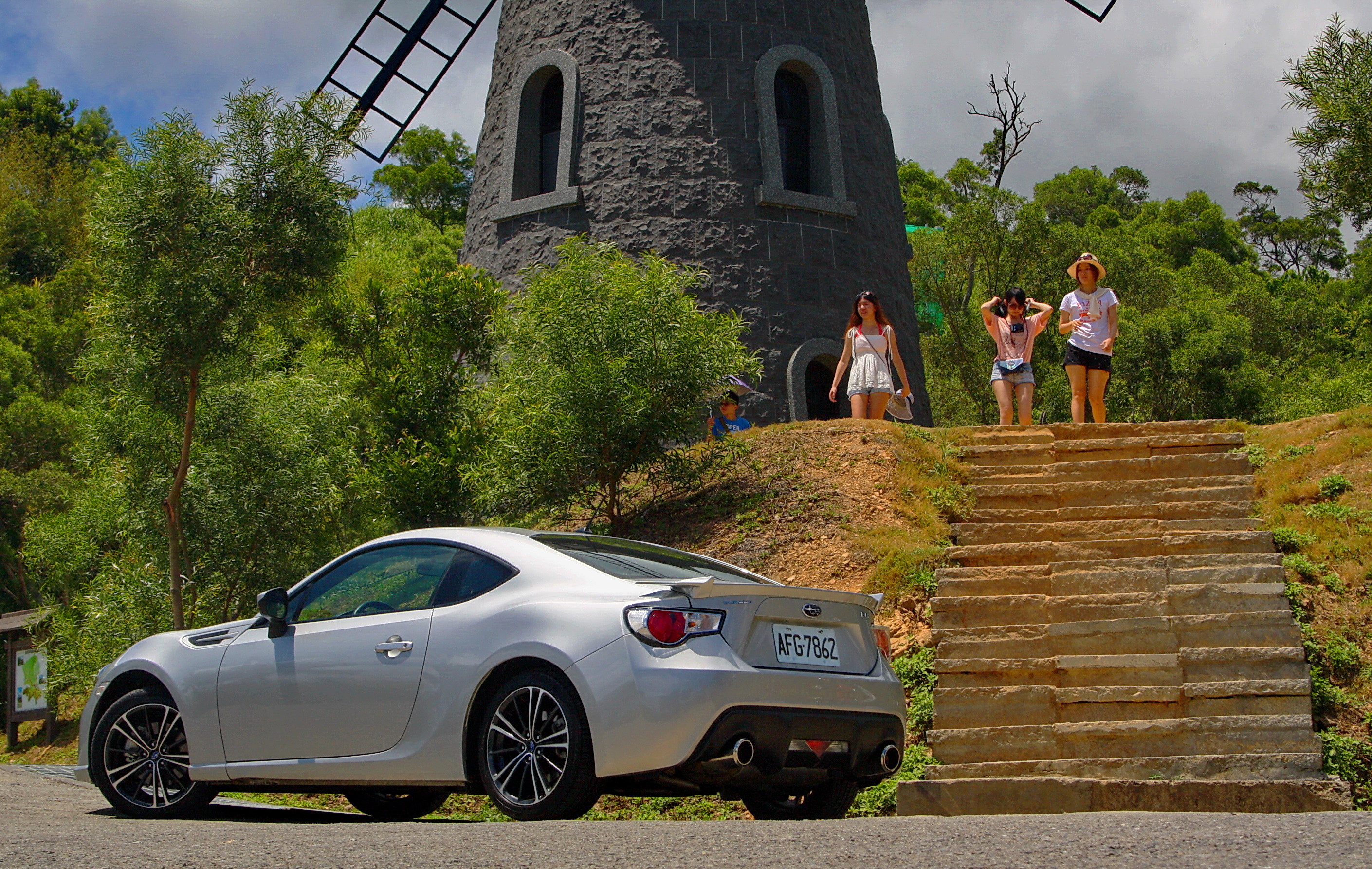 Subaru平價後驅小跑車 《BRZ》玩樂登場~ 【酷炫靜態】 Subaru平價後驅小跑車 《BRZ》玩樂登場~ 【酷炫靜態】