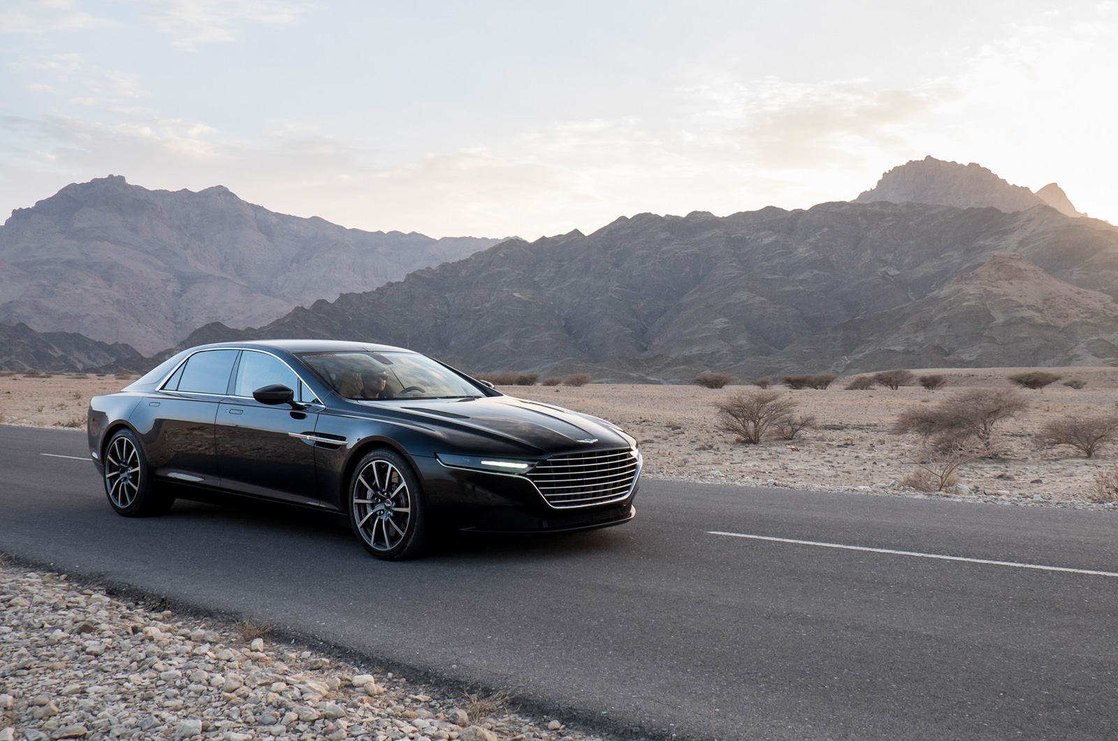限量是殘酷的也就算了… 《Aston Martin Lagonda》竟然有錢也未必買得到?! 限量是殘酷的也就算了… 《Aston Martin Lagonda》竟然有錢也未必買得到?!