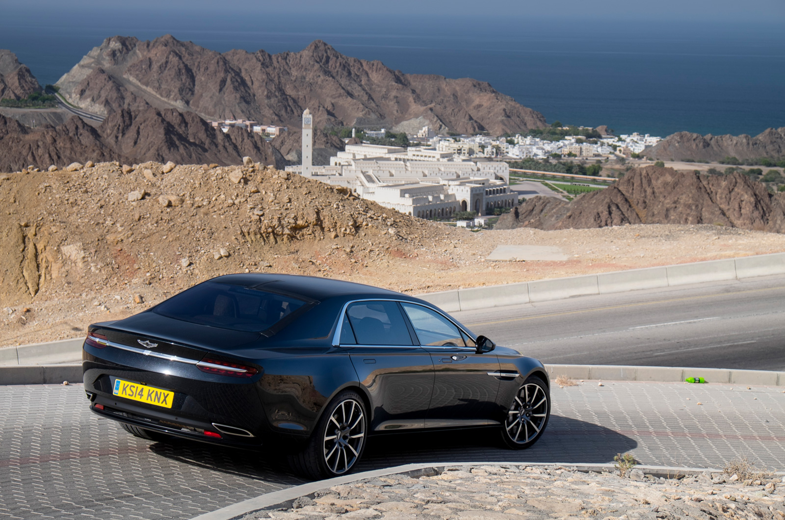 限量是殘酷的也就算了… 《Aston Martin Lagonda》竟然有錢也未必買得到?! 限量是殘酷的也就算了… 《Aston Martin Lagonda》竟然有錢也未必買得到?!