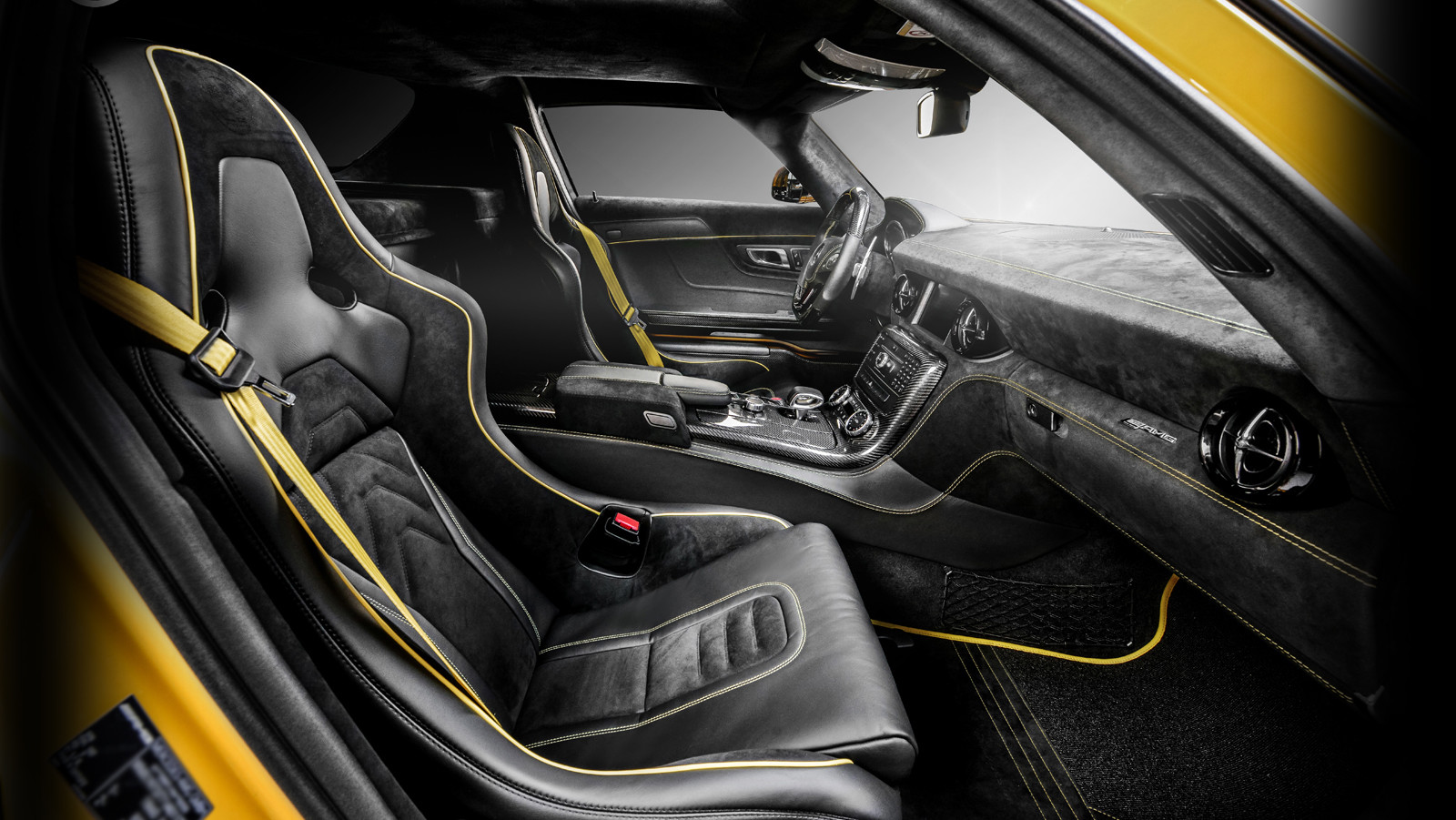 賓士《Mercedes-Benz SLS AMG》原來還可以那麼帥 Carlex Design展現頂級享受 賓士《Mercedes-Benz SLS AMG》原來還可以那麼帥 Carlex Design展現頂級享受