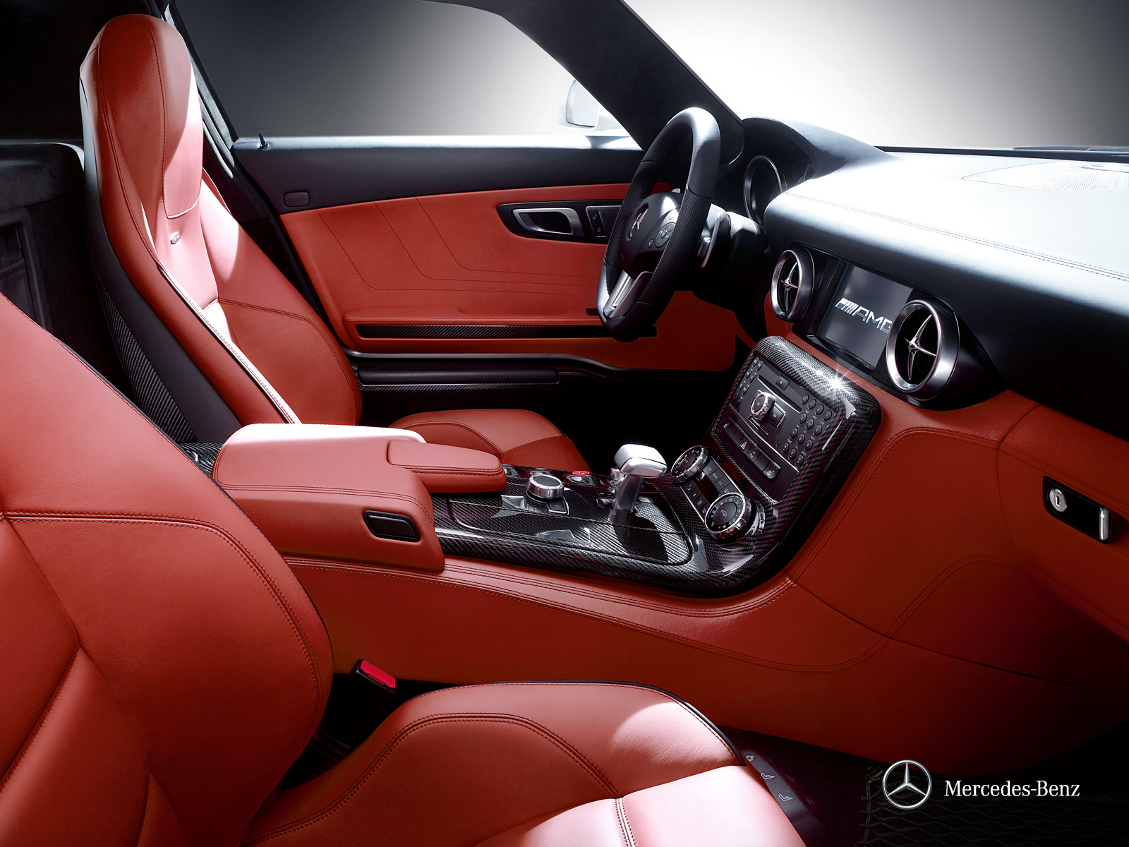 賓士《Mercedes-Benz SLS AMG》原來還可以那麼帥 Carlex Design展現頂級享受 賓士《Mercedes-Benz SLS AMG》原來還可以那麼帥 Carlex Design展現頂級享受