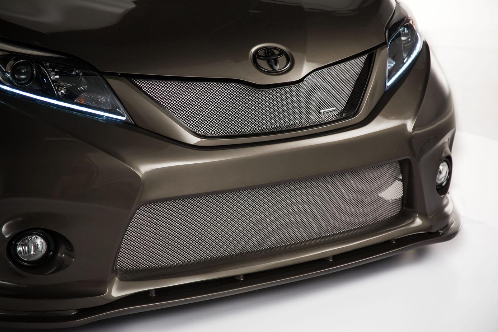《Toyota Sienna DUB Edition》 原廠也走潮改VIP風 《Toyota Sienna DUB Edition》 原廠也走潮改VIP風