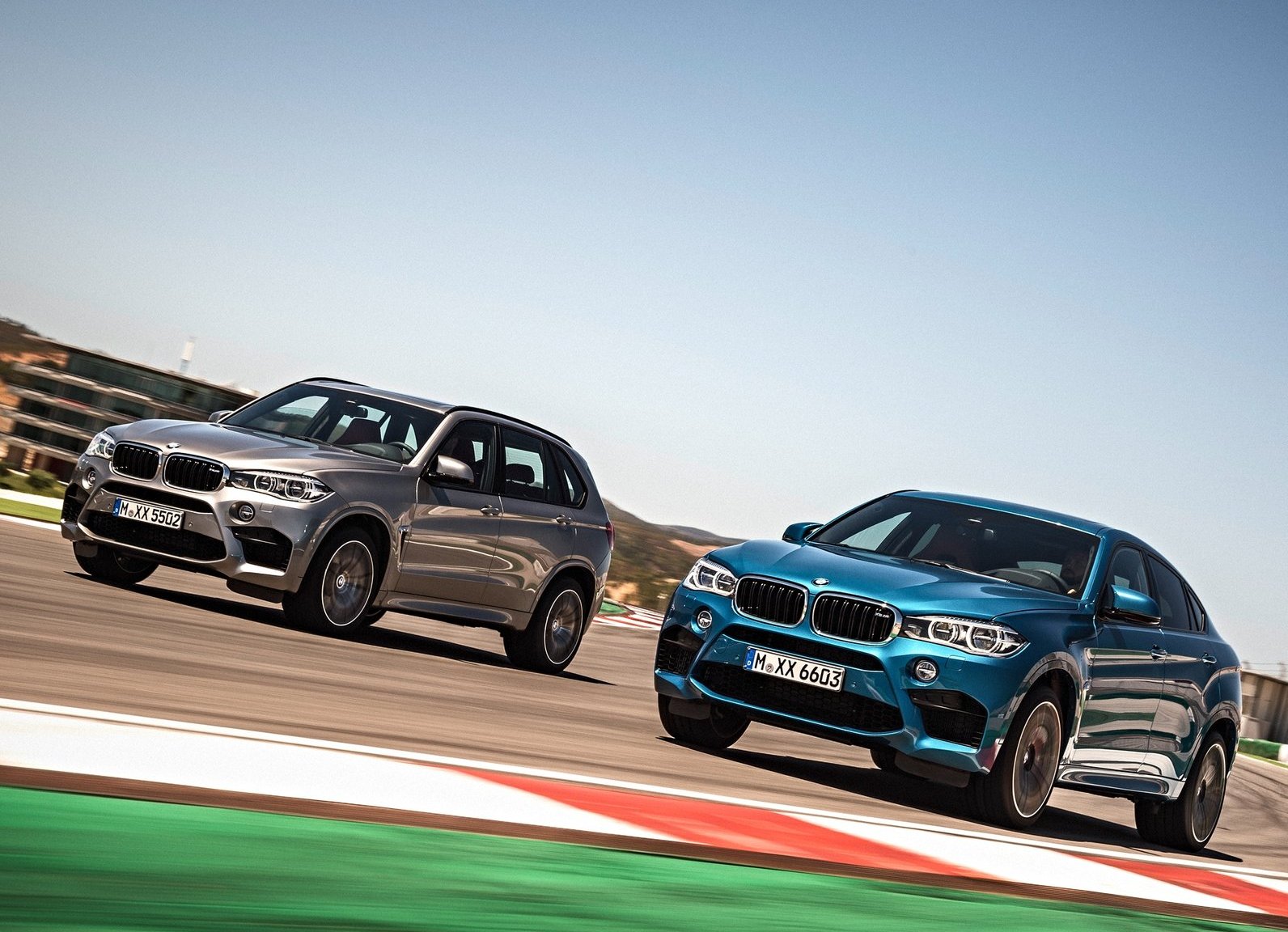小改款《BMW X5M/X6M》連袂現身 M Power休旅兄弟聯手出擊! 小改款《BMW X5M/X6M》連袂現身 M Power休旅兄弟聯手出擊!