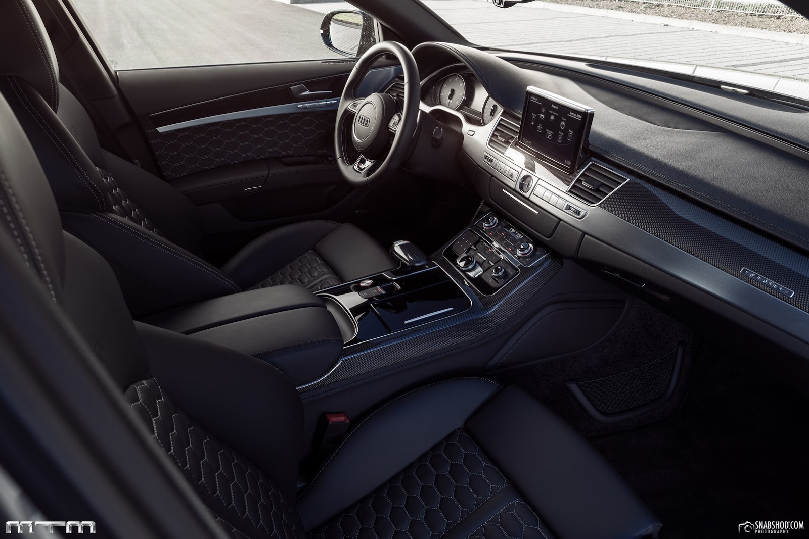 嫌《Audi S8》不夠威猛? MTM打造僅有25輛「S8 Talladega」性能型房車款 嫌《Audi S8》不夠威猛? MTM打造僅有25輛「S8 Talladega」性能型房車款