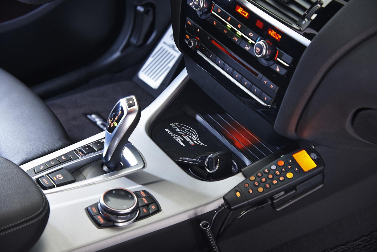 AC Schnitzer推出帥氣警用《BMW X4》 動力從20i直升28i AC Schnitzer推出帥氣警用《BMW X4》 動力從20i直升28i