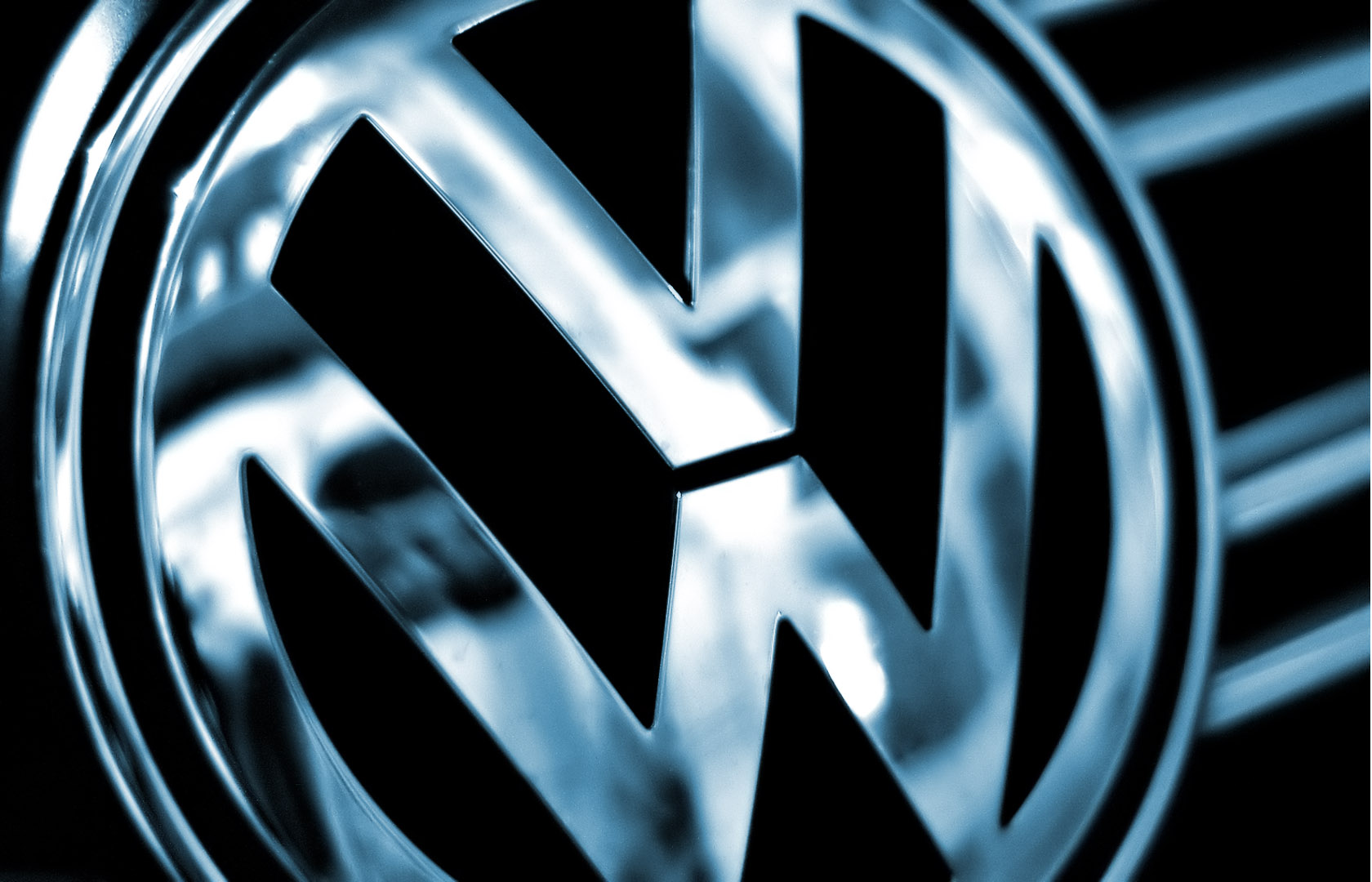 Volkswagen集團欲收購Toro Rosso車隊 投入F1方程式賽車戰局?! Volkswagen集團欲收購Toro Rosso車隊 投入F1方程式賽車戰局?!