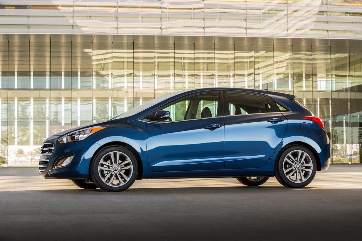 現代《Hyundai Elantra GT》小改款更運動 芝加哥車展登場 現代《Hyundai Elantra GT》小改款更運動 芝加哥車展登場