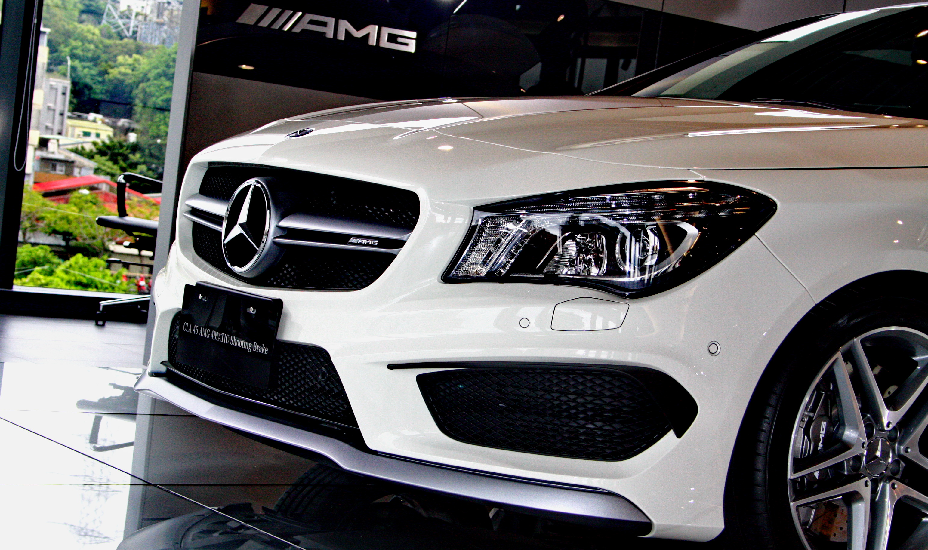 賓士《Mercedes-Benz New CLA Shooting Brake》聚集目光 新生代都會五門獵跑登場 賓士《Mercedes-Benz New CLA Shooting Brake》聚集目光 新生代都會五門獵跑登場