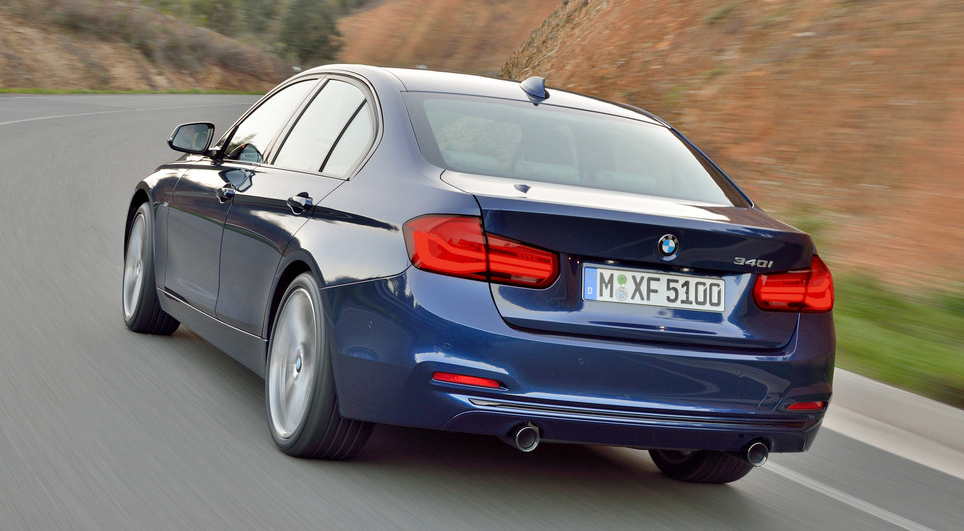 寶馬《BMW 3 Series》領頭先改款!內外小幅修飾還有全新動力加持! 寶馬《BMW 3 Series》領頭先改款!內外小幅修飾還有全新動力加持!