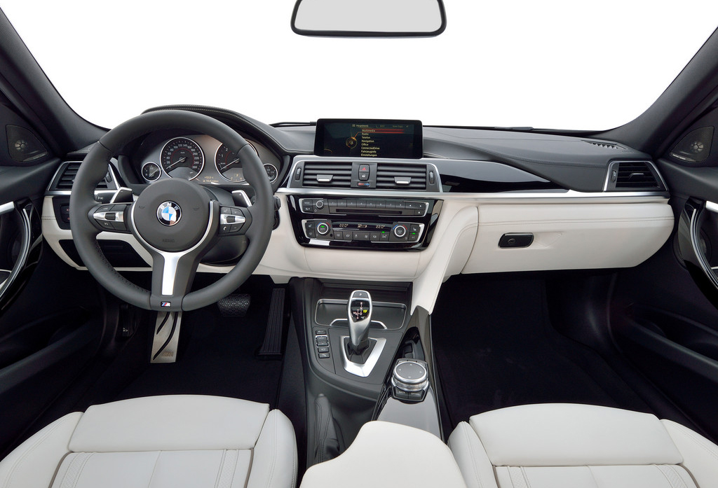 寶馬《BMW 3 Series》領頭先改款!內外小幅修飾還有全新動力加持! 寶馬《BMW 3 Series》領頭先改款!內外小幅修飾還有全新動力加持!