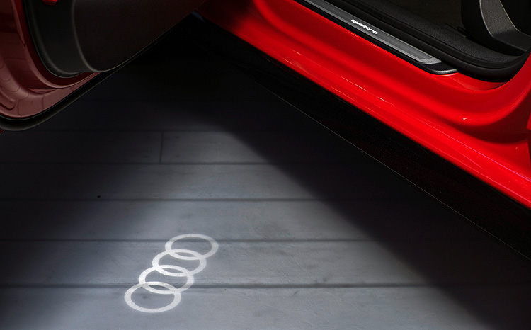奧迪《Audi》高性能車款湖畔總動員 A1、A3、Q3全新個性套件同步推出 奧迪《Audi》高性能車款湖畔總動員 A1、A3、Q3全新個性套件同步推出