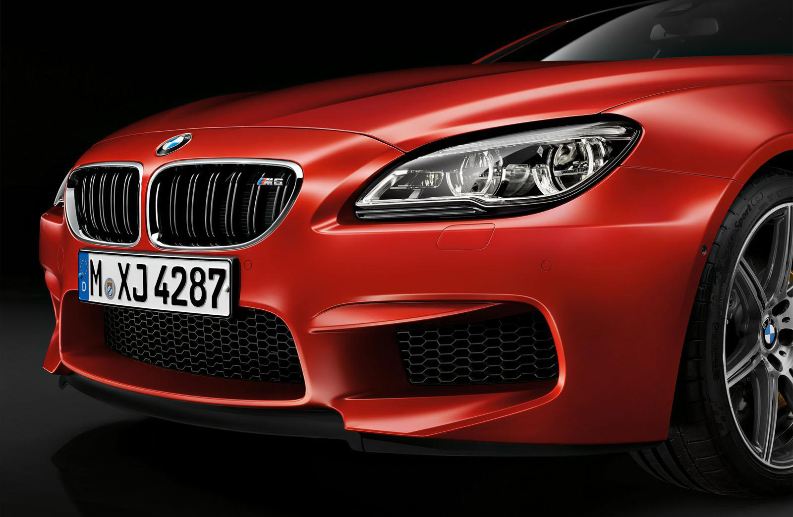 寶馬《BMW M6》原廠競技套件即將推出! 全車系升等600匹還能解限速! 寶馬《BMW M6》原廠競技套件即將推出! 全車系升等600匹還能解限速!
