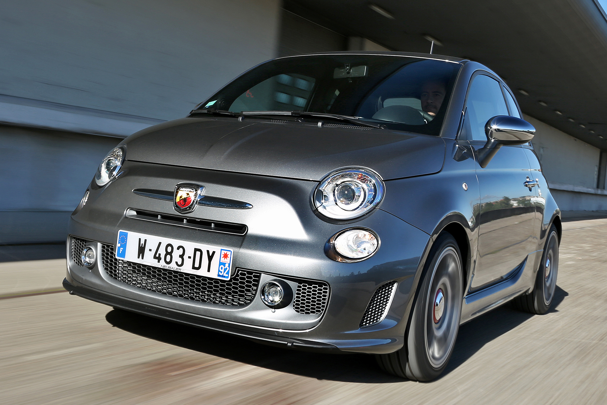 飛雅特《Fiat 595 Abarth》新年式Competizione車款動力全面升級 英國市場搶先開賣 飛雅特《Fiat 595 Abarth》新年式Competizione車款動力全面升級 英國市場搶先開賣