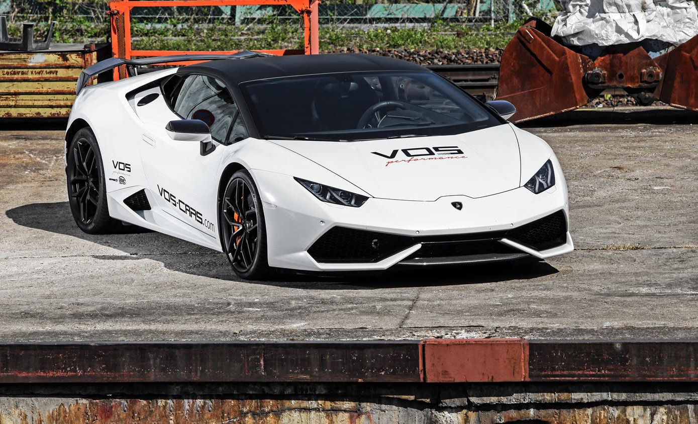 藍寶基尼《Lamborghini Huracán》碳纖維勁裝內外通包 VOS推出小牛專屬改裝套件 藍寶基尼《Lamborghini Huracán》碳纖維勁裝內外通包 VOS推出小牛專屬改裝套件