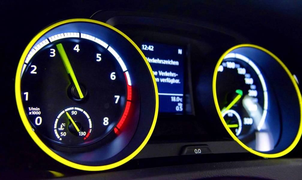 福斯《Volkswagen Golf GTI Dark Shine Concept》結合職訓學生巧思 藉Wörthersee Fe 福斯《Volkswagen Golf GTI Dark Shine Concept》結合職訓學生巧思 藉Wörthersee Fe
