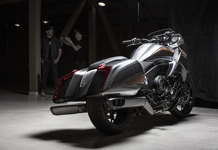 寶馬重機《BMW Motorrad》全新概念 Concept 101帥氣亮相 寶馬重機《BMW Motorrad》全新概念 Concept 101帥氣亮相