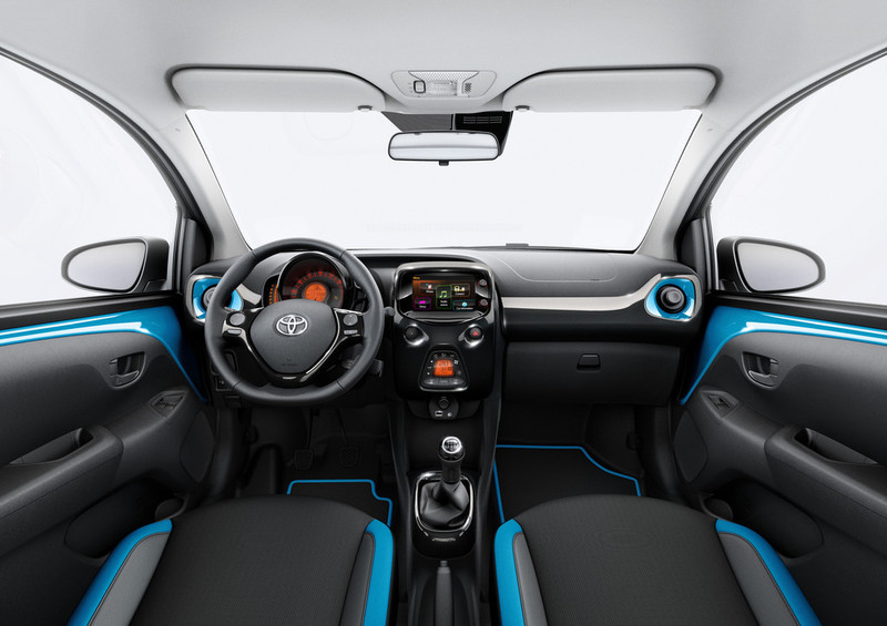 豐田《Toyota Aygo》青春無敵安全有理 原廠推出選配用X-Cite個性套件 豐田《Toyota Aygo》青春無敵安全有理 原廠推出選配用X-Cite個性套件