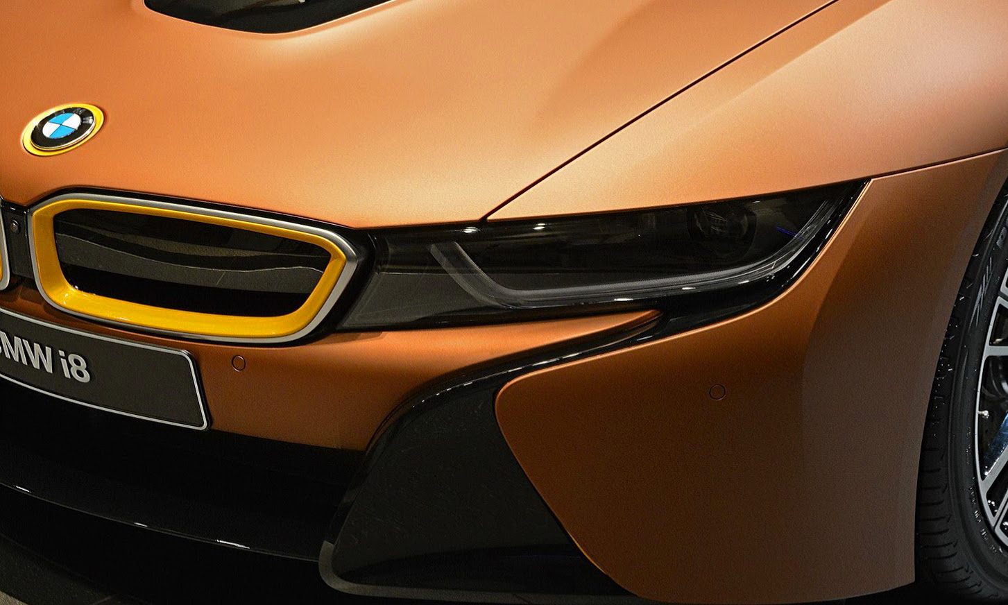 寶馬《BMW i8》想要與眾不同 先來個不一樣的色彩來瞧瞧~ 寶馬《BMW i8》想要與眾不同 先來個不一樣的色彩來瞧瞧~