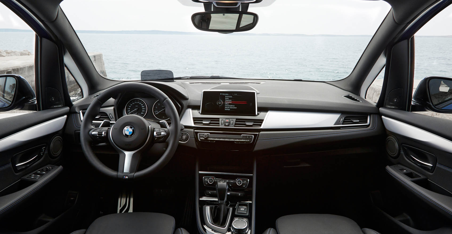 寶馬《BMW 2 Series Gran Tourer》多了實用少了帥氣?其實還有M Sport套件可以選… 寶馬《BMW 2 Series Gran Tourer》多了實用少了帥氣?其實還有M Sport套件可以選…