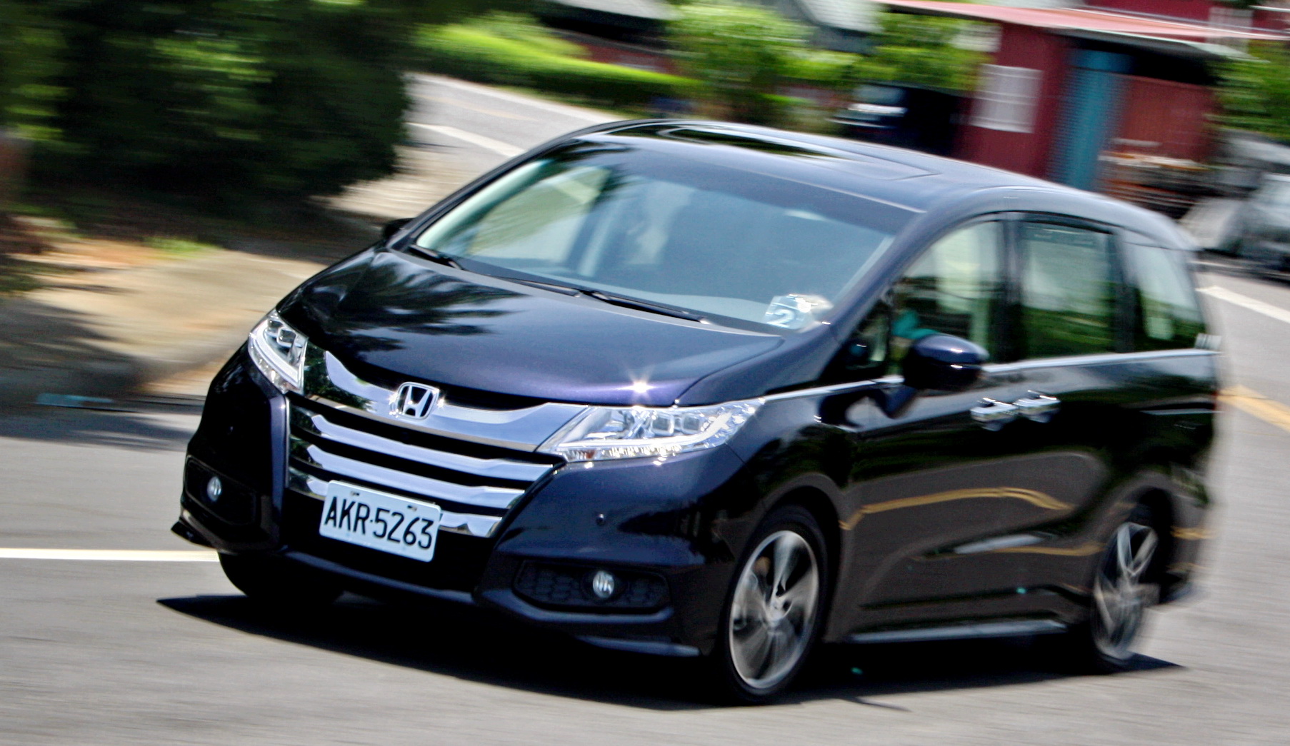 本田《Honda Odyssey》全新豪華七人座MPV登台 媒體試駕心得快報 本田《Honda Odyssey》全新豪華七人座MPV登台 媒體試駕心得快報