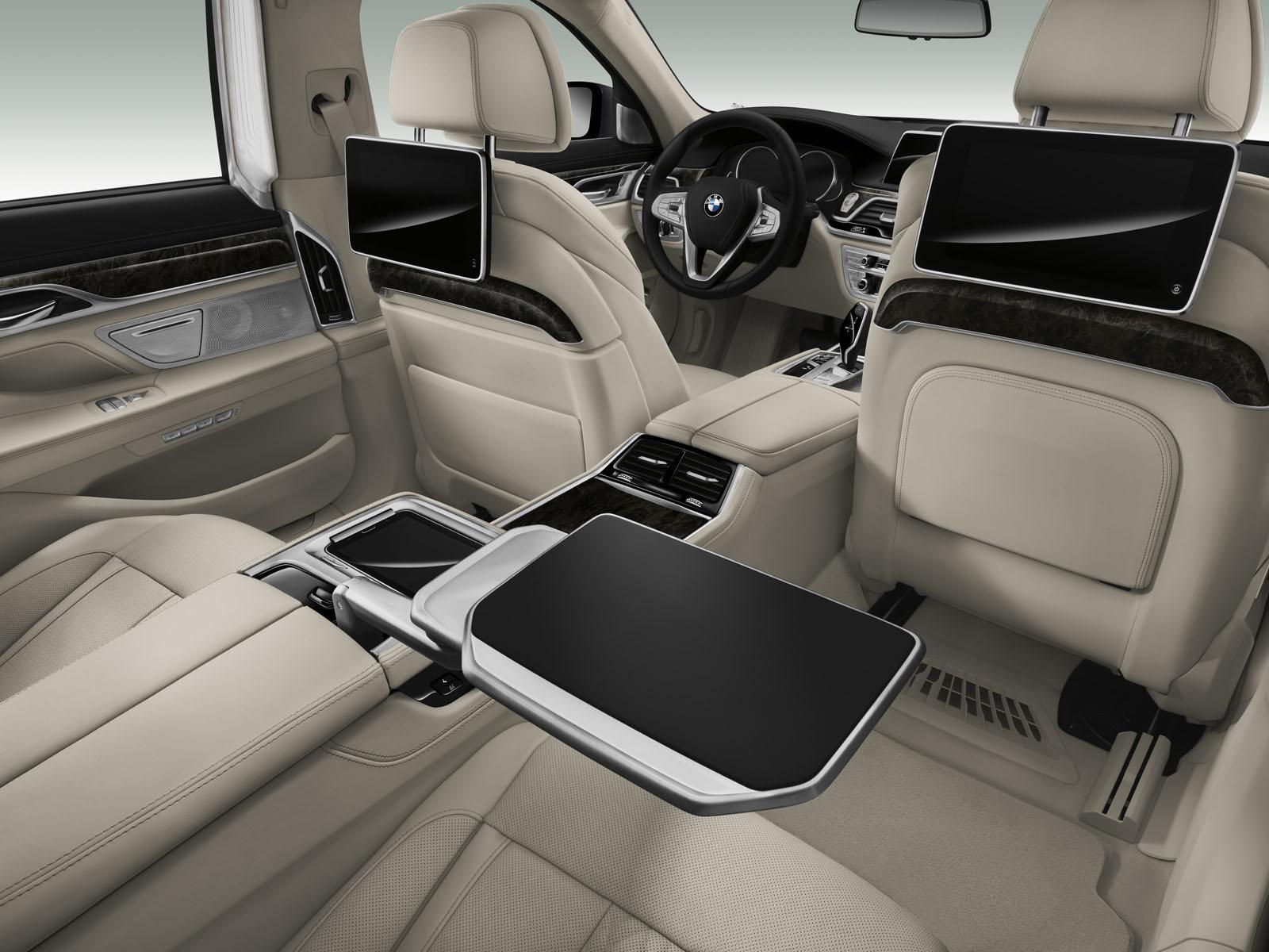 創新科技集一身 新一代寶馬《BMW 7 Series》千呼萬喚矚目登場(上) 創新科技集一身 新一代寶馬《BMW 7 Series》千呼萬喚矚目登場(上)