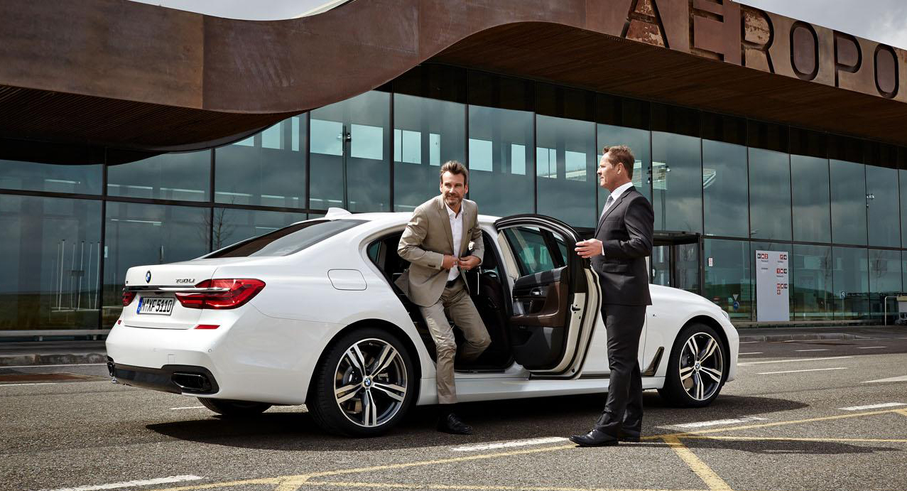 褪下西裝後的真性情 新一代寶馬《BMW 7 Series M Sport》運動車型同步登場 褪下西裝後的真性情 新一代寶馬《BMW 7 Series M Sport》運動車型同步登場