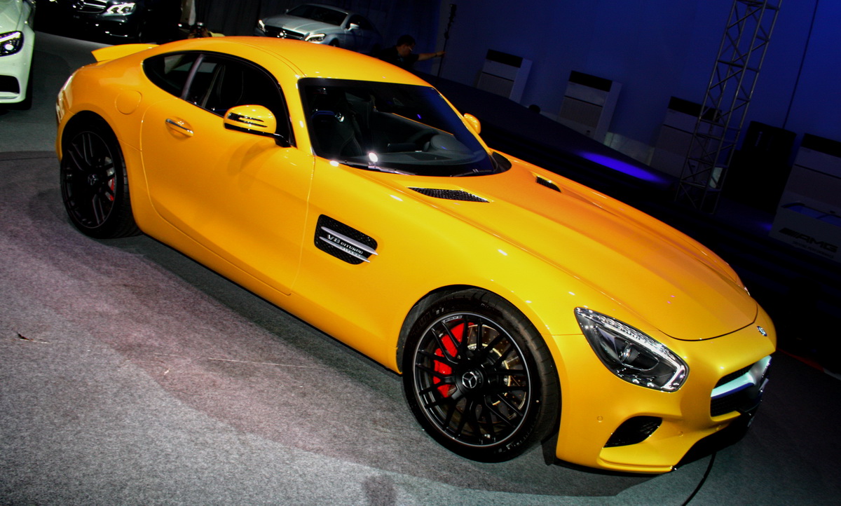 賓士《Mercedes-AMG GT-S》從賽道崛起 將以796萬元起於今日正式登台 賓士《Mercedes-AMG GT-S》從賽道崛起 將以796萬元起於今日正式登台