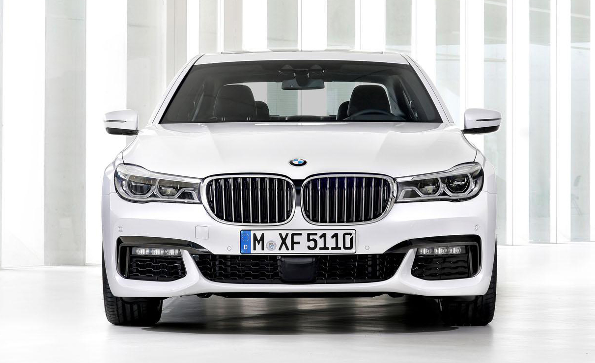 褪下西裝後的真性情 新一代寶馬《BMW 7 Series M Sport》運動車型同步登場 褪下西裝後的真性情 新一代寶馬《BMW 7 Series M Sport》運動車型同步登場