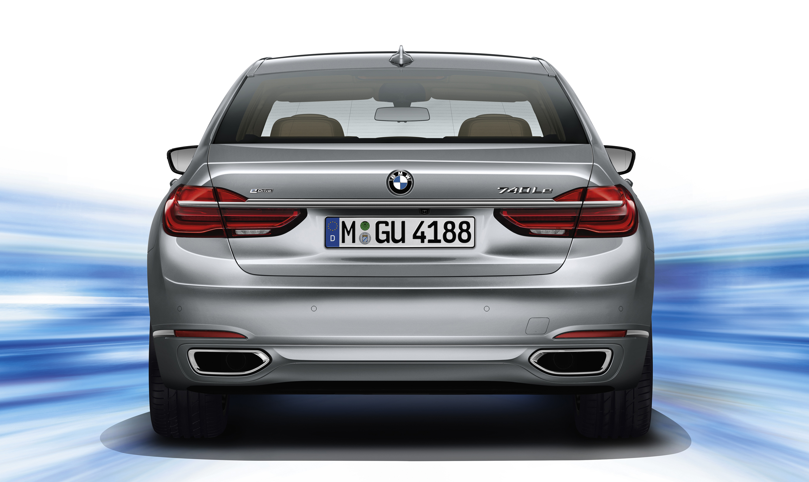插電式油電混合動力入列 新一代寶馬《BMW 7 Series》不只更輕也更節能(下) 插電式油電混合動力入列 新一代寶馬《BMW 7 Series》不只更輕也更節能(下)