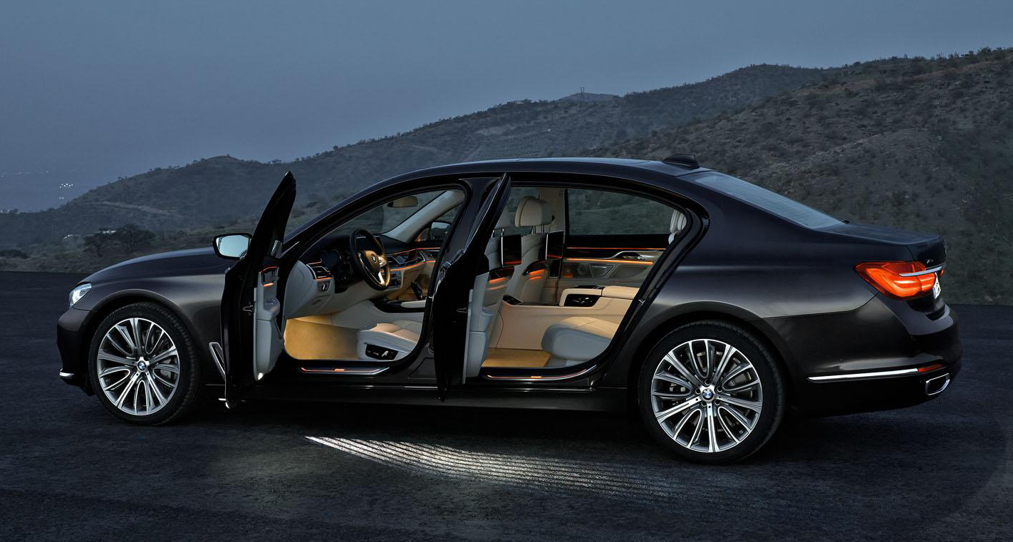 創新科技集一身 新一代寶馬《BMW 7 Series》千呼萬喚矚目登場(上) 創新科技集一身 新一代寶馬《BMW 7 Series》千呼萬喚矚目登場(上)