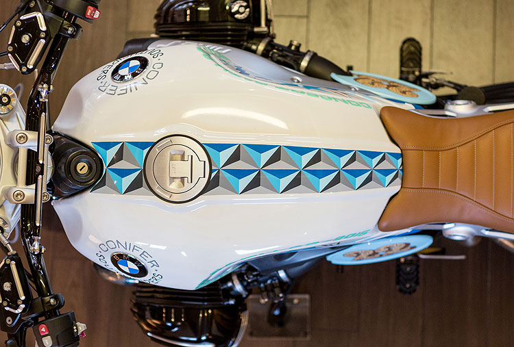 追求自由擺脫束縛 寶馬《BMW Concept Path 22》一展夏日風情 追求自由擺脫束縛 寶馬《BMW Concept Path 22》一展夏日風情
