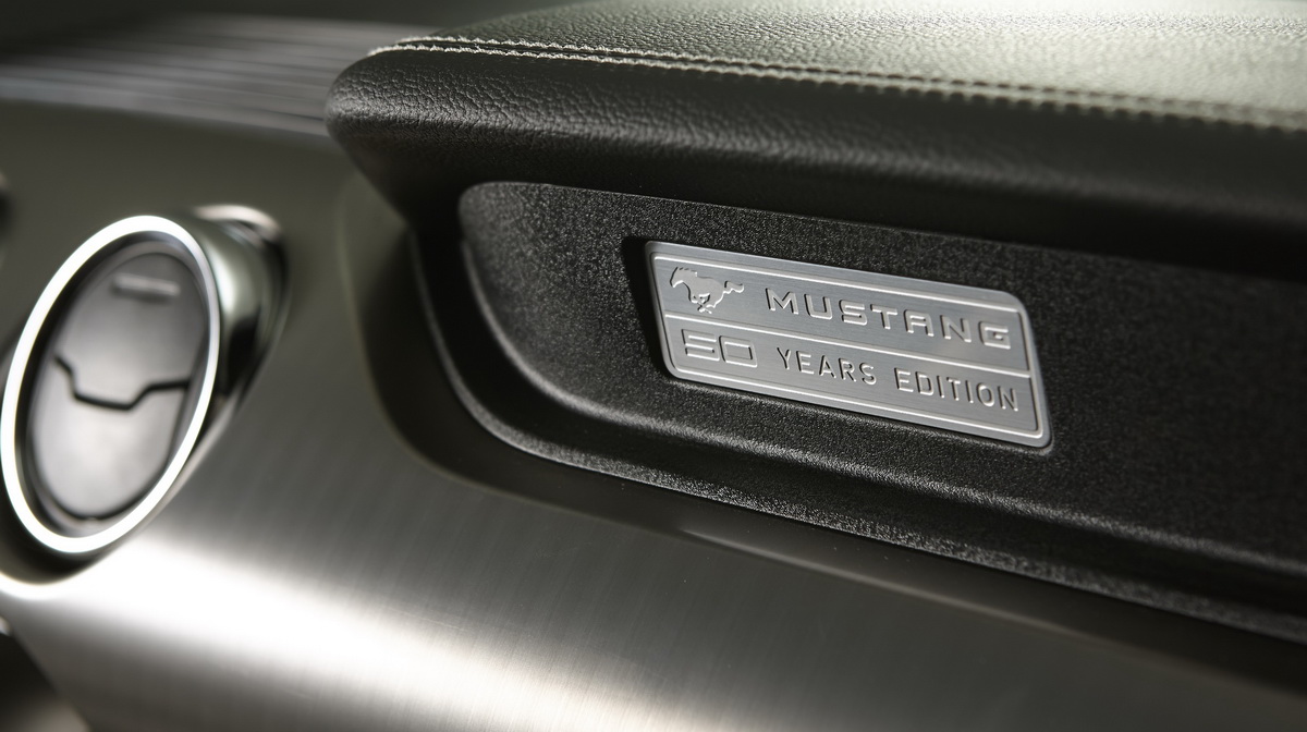 福特《Ford Mustang》50週年限量紀念版 台灣地區限量50台售完為止 福特《Ford Mustang》50週年限量紀念版 台灣地區限量50台售完為止