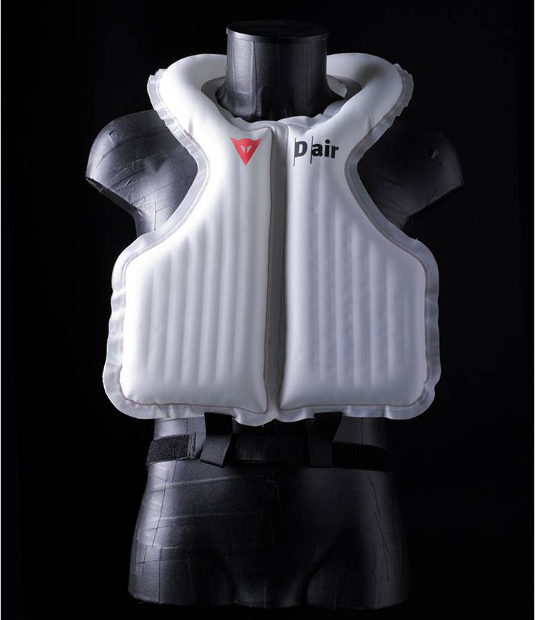 《Dainese D-Air》獲得Professor Ferdinand Porsche獎肯定 騎車也能有安全氣囊保護 《Dainese D-Air》獲得Professor Ferdinand Porsche獎肯定 騎車也能有安全氣囊保護
