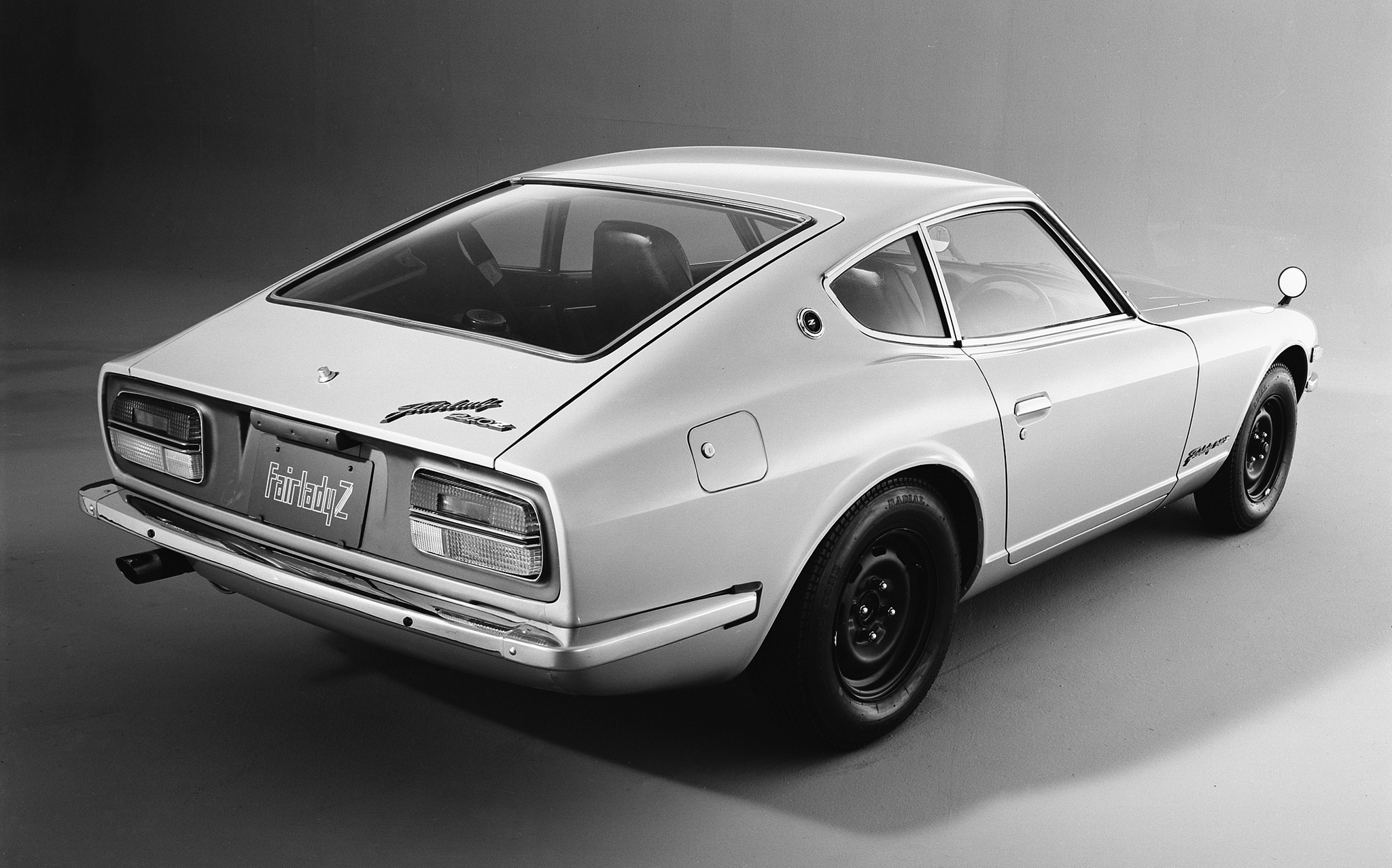 復古風吹向跑車界 下一代日產《Nissan 370Z》外型可能從經典240Z找靈感? 復古風吹向跑車界 下一代日產《Nissan 370Z》外型可能從經典240Z找靈感?