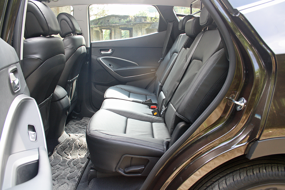 百萬以內國產SUV新選擇 現代《Hyundai Santa Fe》 2.4 GDi汽油入門版試駕心得 百萬以內國產SUV新選擇 現代《Hyundai Santa Fe》 2.4 GDi汽油入門版試駕心得