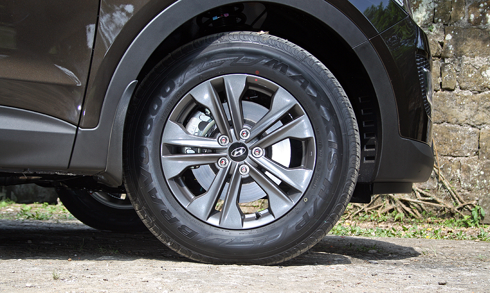 百萬以內國產SUV新選擇 現代《Hyundai Santa Fe》 2.4 GDi汽油入門版試駕心得 百萬以內國產SUV新選擇 現代《Hyundai Santa Fe》 2.4 GDi汽油入門版試駕心得