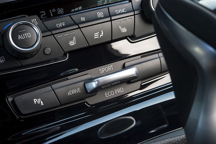 寶馬《BMW 2 Series Active Tourer》導入PHEV車型?原型測試車現蹤 寶馬《BMW 2 Series Active Tourer》導入PHEV車型?原型測試車現蹤