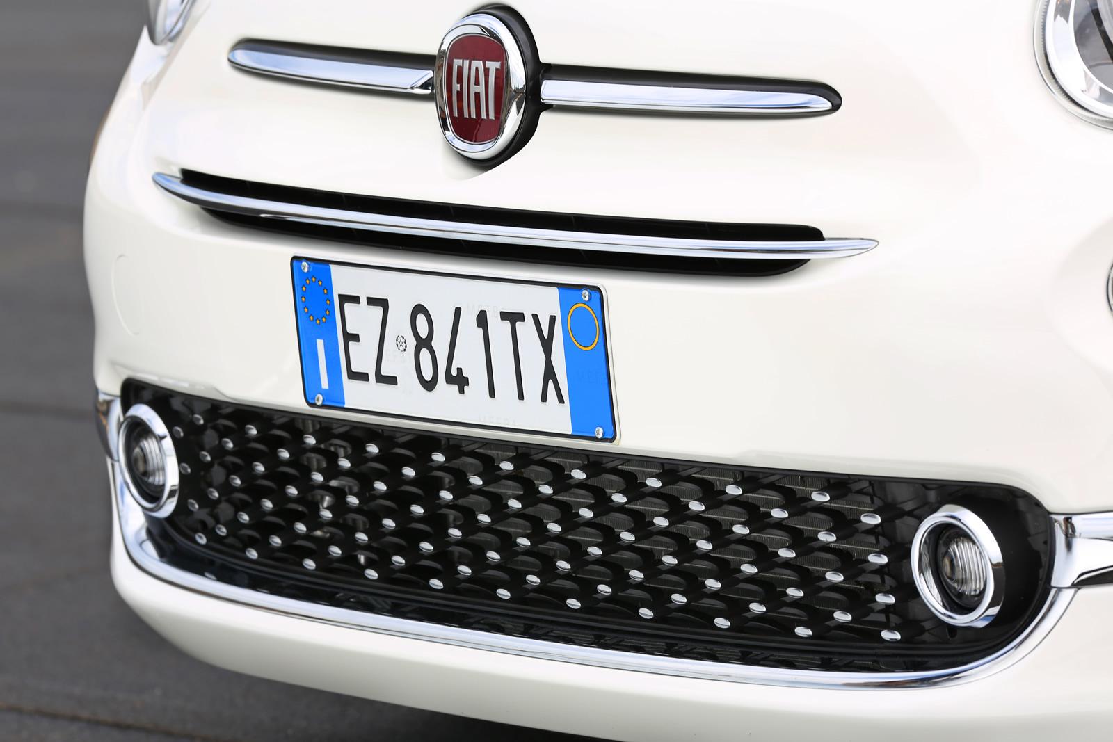 義式精品小車 飛雅特《Fiat 500》正式改款亮相 預計今年秋天開始銷售 義式精品小車 飛雅特《Fiat 500》正式改款亮相 預計今年秋天開始銷售