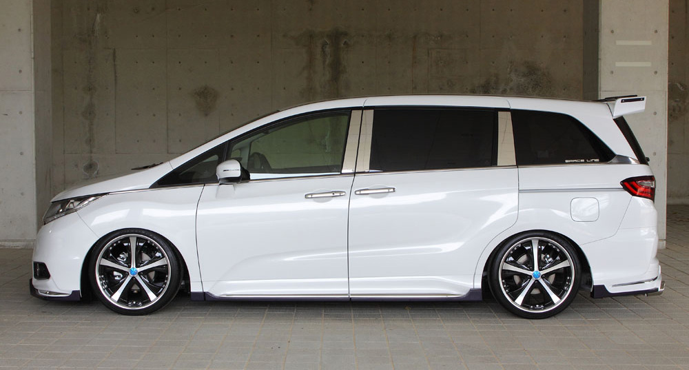 七人座休旅M'z SPEED勁裝上身 原來本田《Honda Odyssey》也能殺很大… 七人座休旅M'z SPEED勁裝上身 原來本田《Honda Odyssey》也能殺很大…